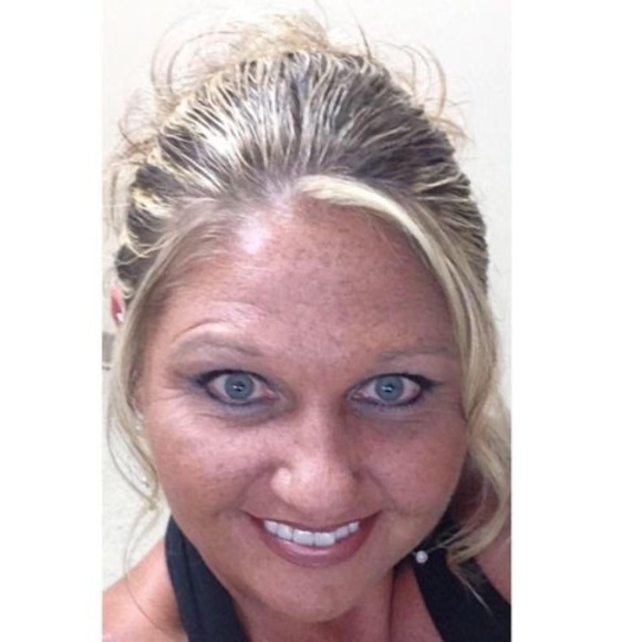 Meet your Posher, Leisa - Picture 1 of 1